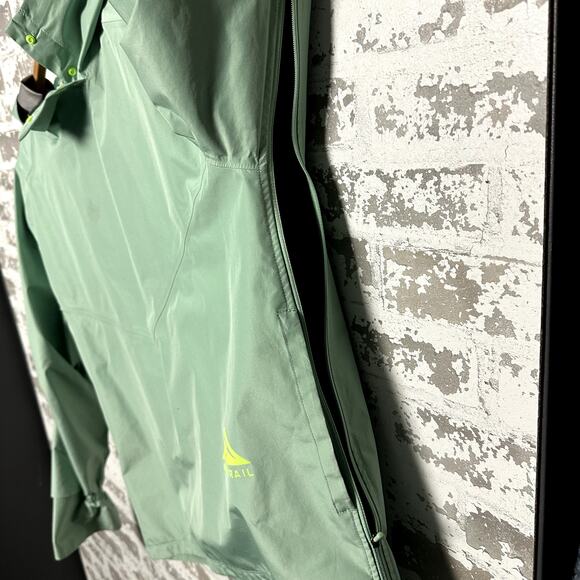 Nike Trail Gore-Tex Hoodie Size Medium Women's Trail Running Waterproof - Picture 11 of 12